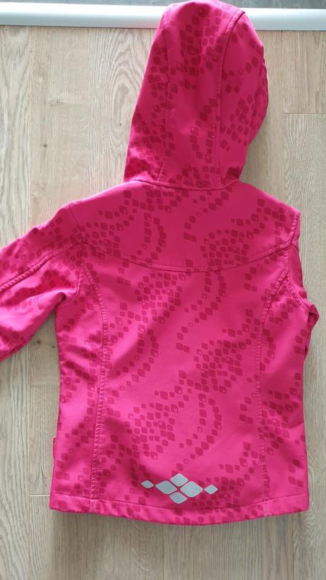 Softshellová bunda, 122