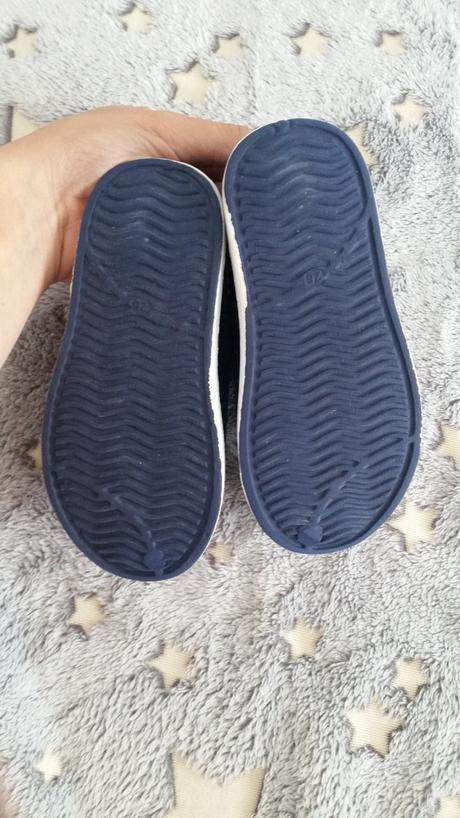 Topánky do vody, 26