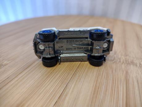 Zberateľský matchbox s.w.a.t. truck mb824, mattel,