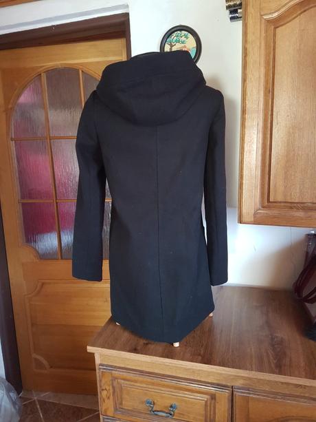 Kabat ,dvakrat pouzity,cierny, f&f,36