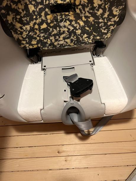 Autosedacka romer, römer