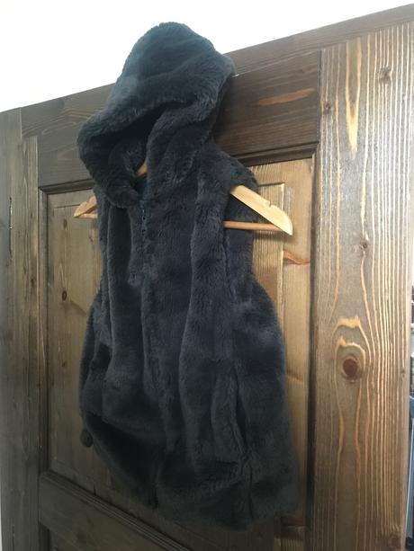 Chlpata vesta 140, zara,140