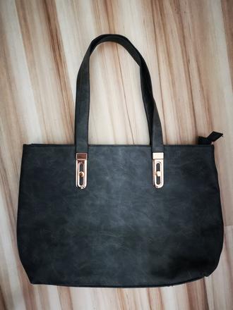 Tmavošedá kabelka, 