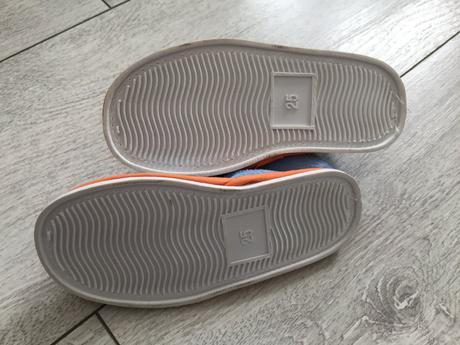 Chlapcenske papuce pes, baťa,25