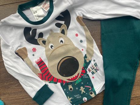 Vianočné pyžamko sob, h&m,98