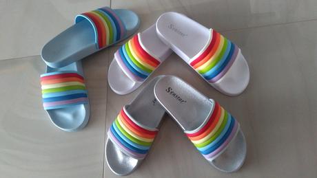 Dúhové šľapky veľkosť 37, 40, 40