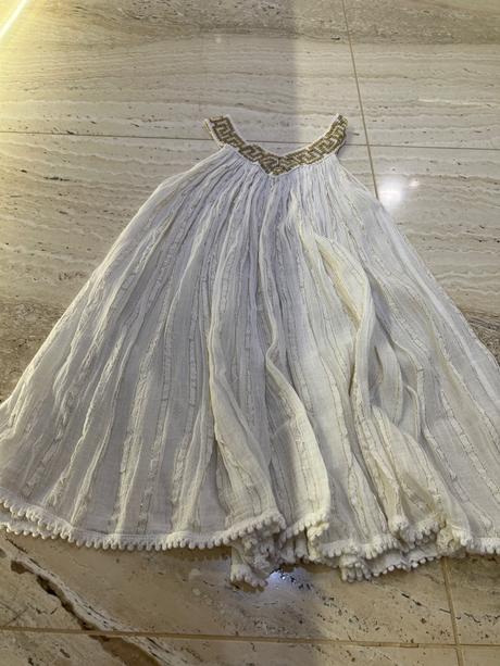 Dievčenské šaty, 128