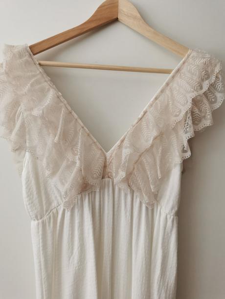 Krásne letné dlhé šaty, s