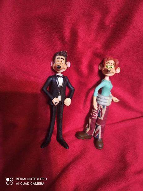 Postavičky z roz.splachnutý,