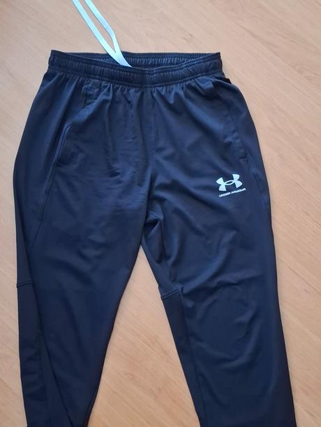 Teplaky, under armour,s