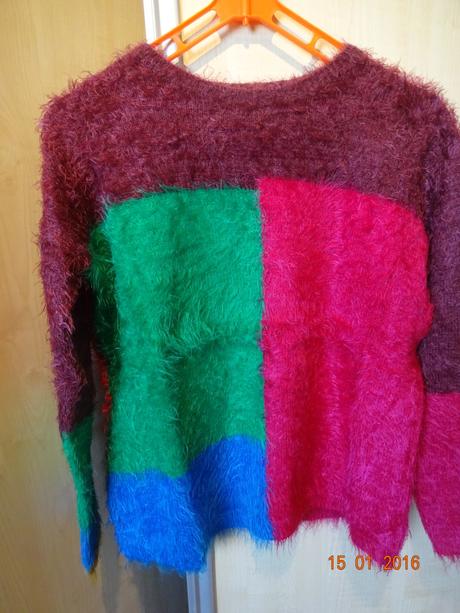 Makky pulovrik farebny, benetton,152