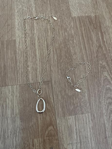 Náhrdelník + náramok,