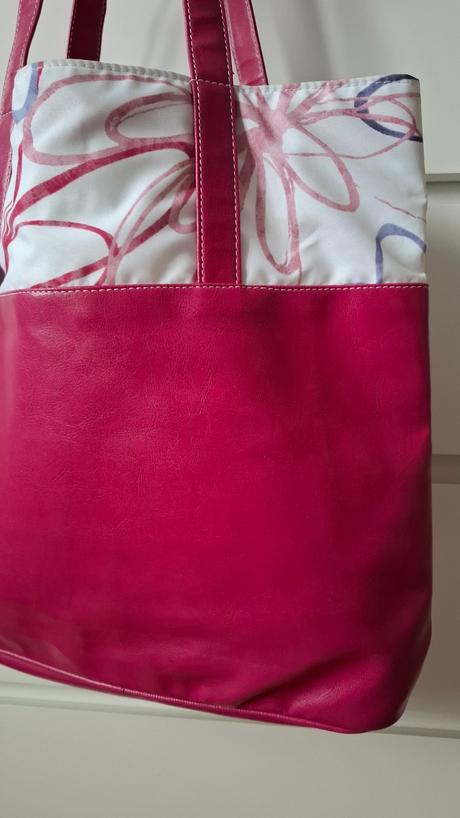 Taška na pláž, f&f