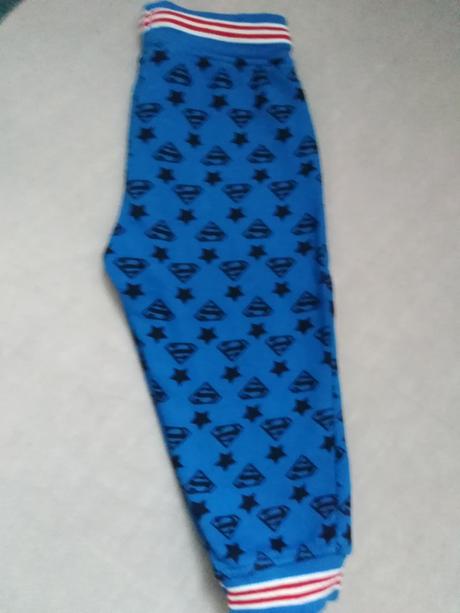 Teplejsie tepláky, 86