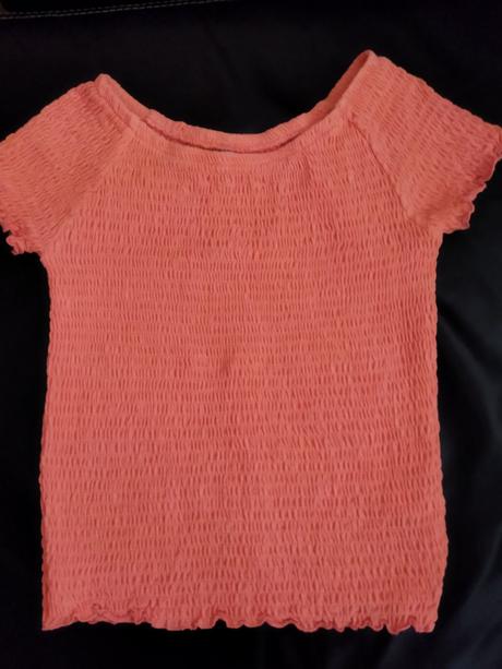 Tricko, reserved,146