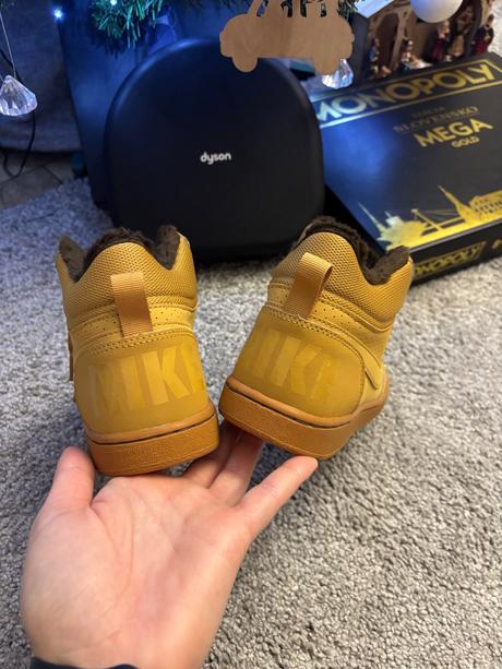 Nike ( original ) oteplené botasky, nike,38