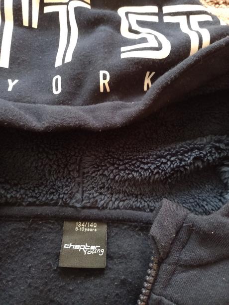 Mikina, chapter young,134