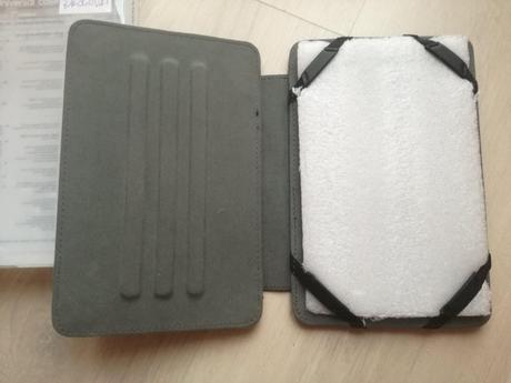 Obal na tablet,