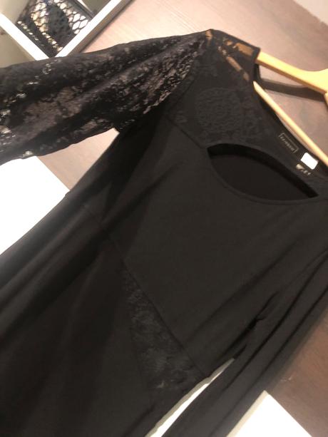 Krásne čierne šaty s cipkou, bonprix,44