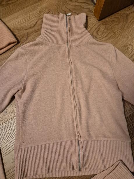 Prechodná súprava s čiapkou zdarma, pull&bear,36