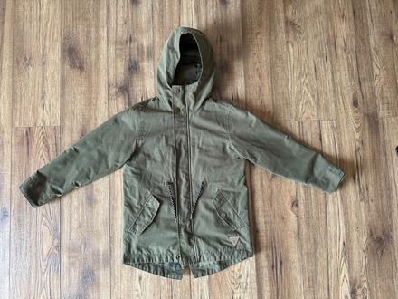 Parka next, next,122