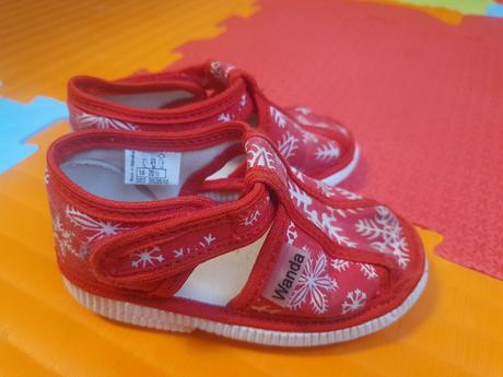 Wanda papucky, wanda,20