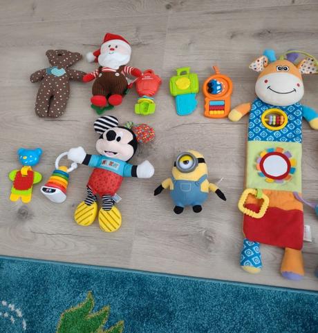 Balík hračiek pre bábätko, 