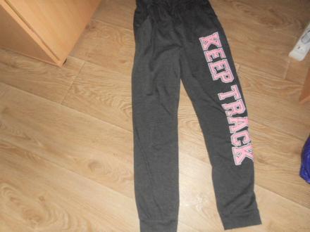 Tepláky - veľ. 152, 152