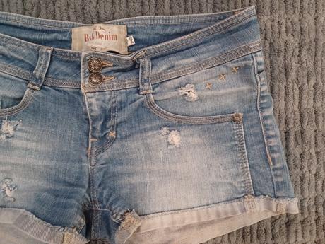 Bedrové šortky, bershka,36