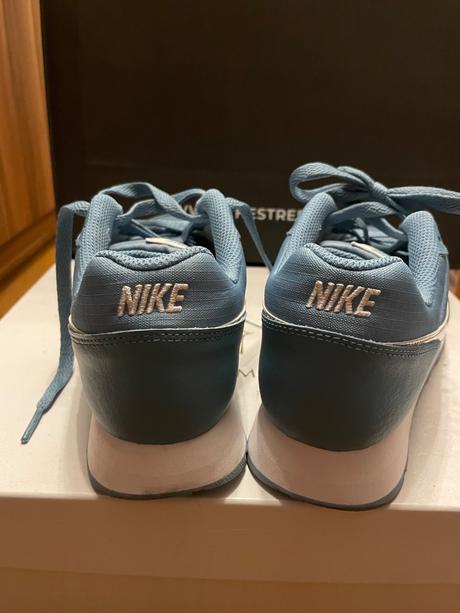 Nike tenisky, nike,28