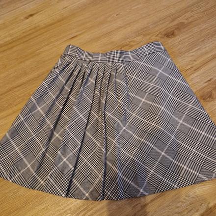 Károvaná, plisovaná minisukňa zara, zara,140