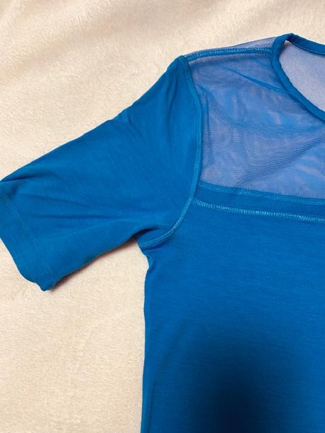 Tričko elastické s tylom zn. magenta, m