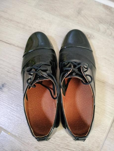 Poltopanky elegantne, 32