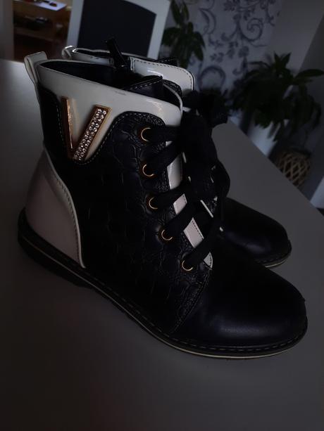 Prechodné topánky, 32