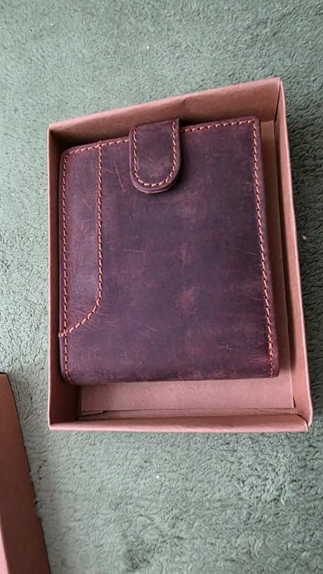 Kozena panska penazenka, 