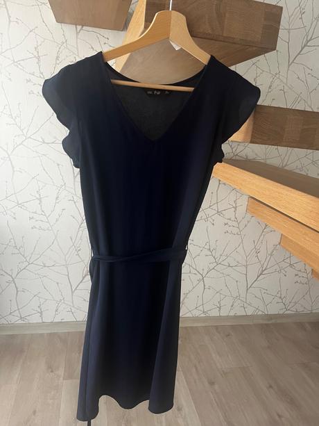 Saty s opaskom, f&f,34