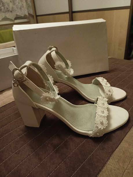 1 x obuté letné sandálky veľ. 37/38, 37