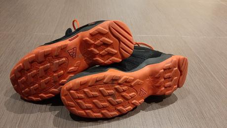 Členkové tenisky, adidas,32