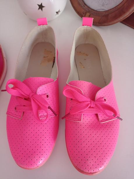 2ks neonkove platenky converse, baleríny 37-38, converse,37