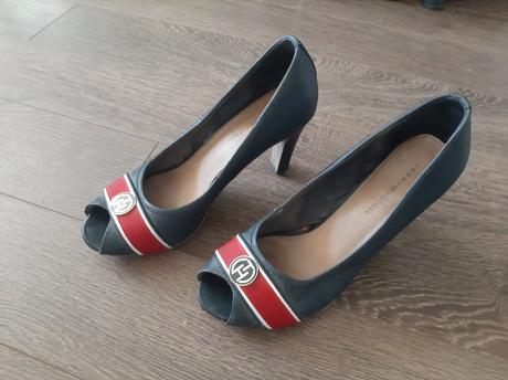 Topánočky s otvorenou špicou th, tommy hilfiger,37