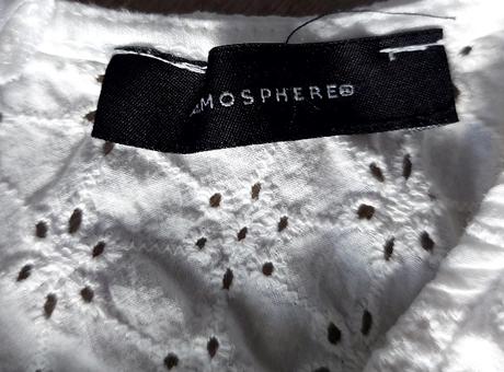 Biely vyšívaný overal, atmosphere,36