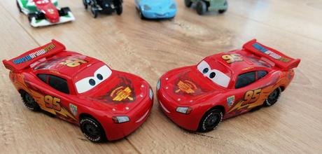 Autá cars,,mcqueen,, zo série 1.2.3.,