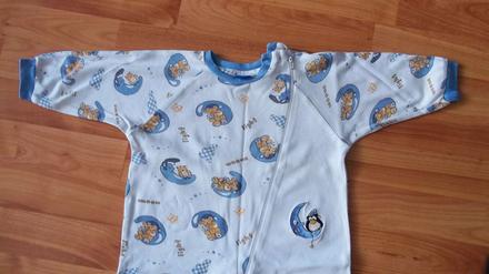 ---pyzamko-body---, 74