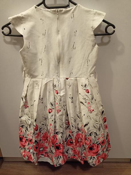 Spoločenské šaty zn. pandanam, veľ. 122, 122