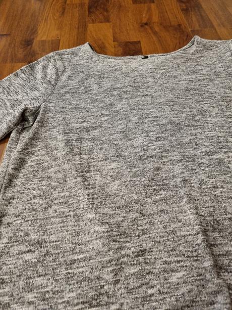 Krásny top s rozparkom na chrbte - xl, xl