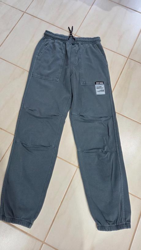 Teplaky, reserved,170