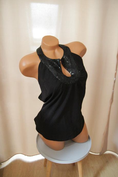Čierny top s flitrami m/l, m