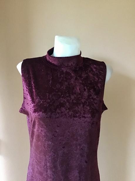 Krasne zamatové saty /c, 42 / l