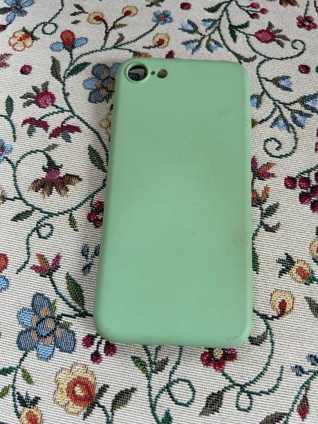 Kryty na apple iphone 8 - 5ks,