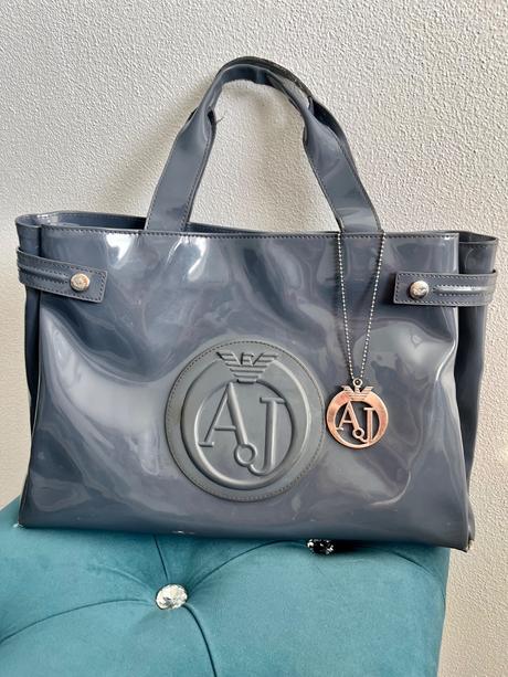 Kabelka zn. armani, armani